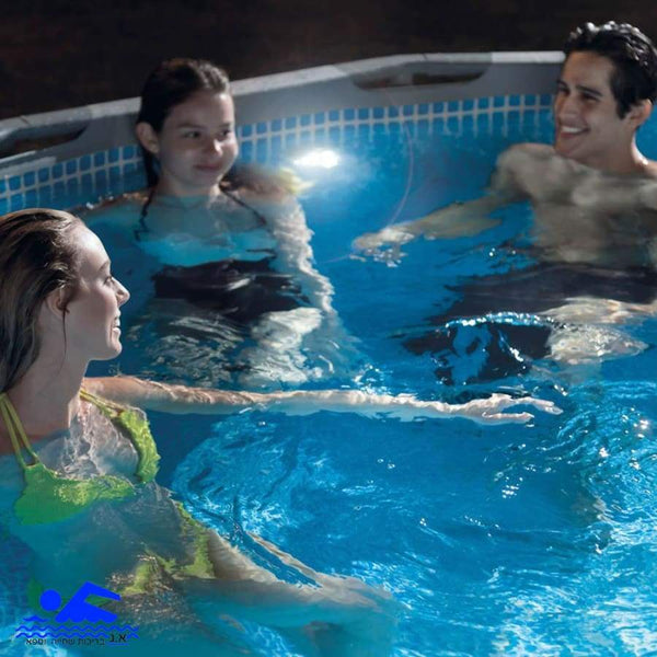 מנורת LED הידרואלקטרית INTEX 28691 28692